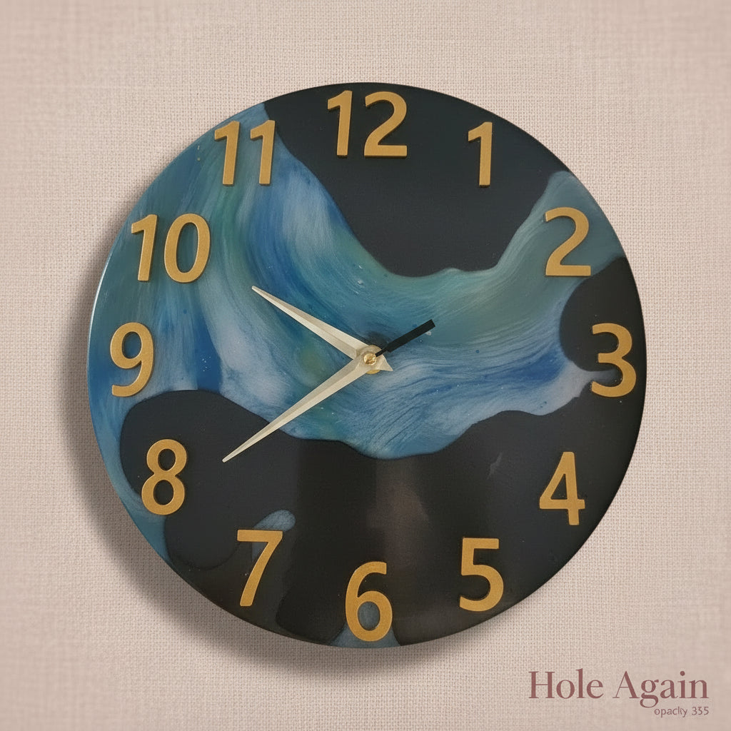 Handcrafted Resin Wall Clock — 26.2 cm