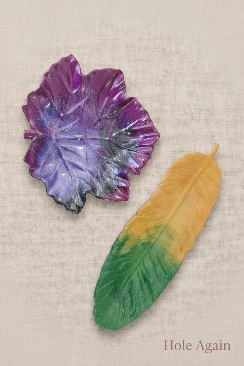 Feather / Leaf Resin Trinket Tray