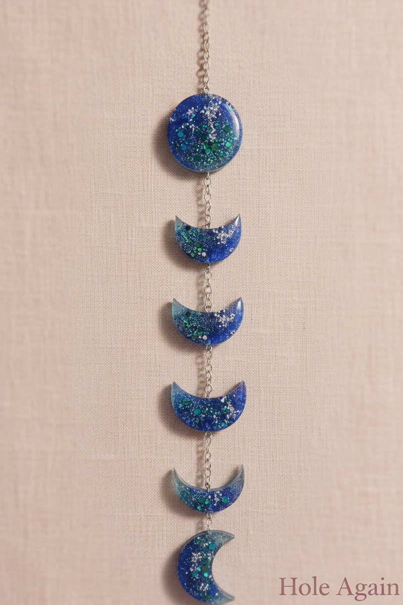 6‑Moon Resin Hanging Set — Hand‑Poured Moon‑Phase Décor